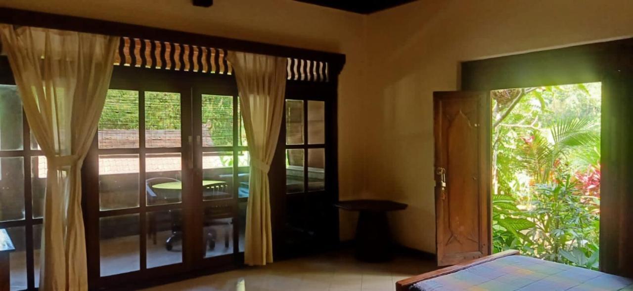 Family Guest House Убуд Экстерьер фото